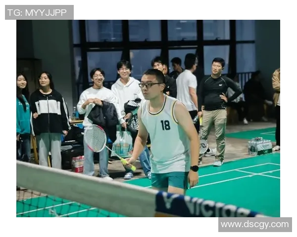 重庆羽毛球队的默契配合与战术探讨聚焦团队协作的重要性